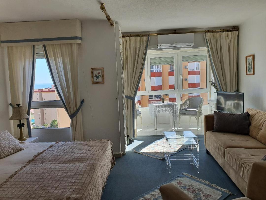 Luxury Studio Apartment 2 Night Minimum Stay Until June 31St!! Torrox Esterno foto
